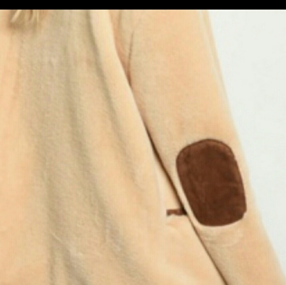 ‼Last one(Sz L)🐇 Soft Faux Fur Jacket‼ - Picture 3 of 4